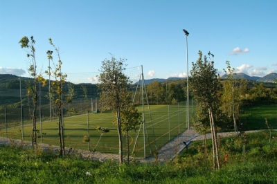 Agriturismo con Campo da Tenni e Calcetto a Gubbio 