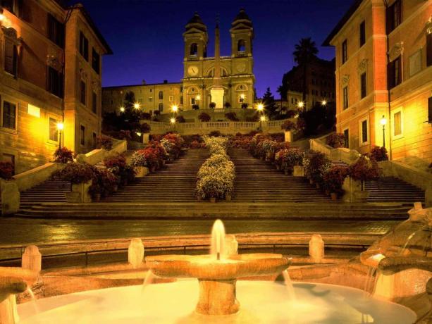 Piazza di Spagna a Roma 