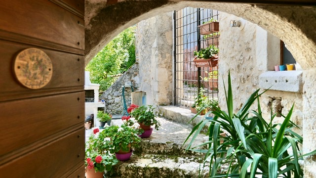 Giardino appartamento vacanze Agrifoglio, Fontecchio