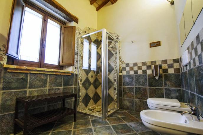 Bagno Camera Piccola Volpe Agriturismo Borgo Antico