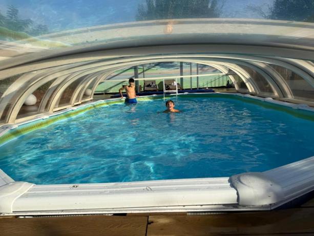 Natale in Assisi Villa Vacanza per 4/6/8/10 persone con 4 camere, Mini Piscina Idromassaggio, Sauna, giardino e barbecue 