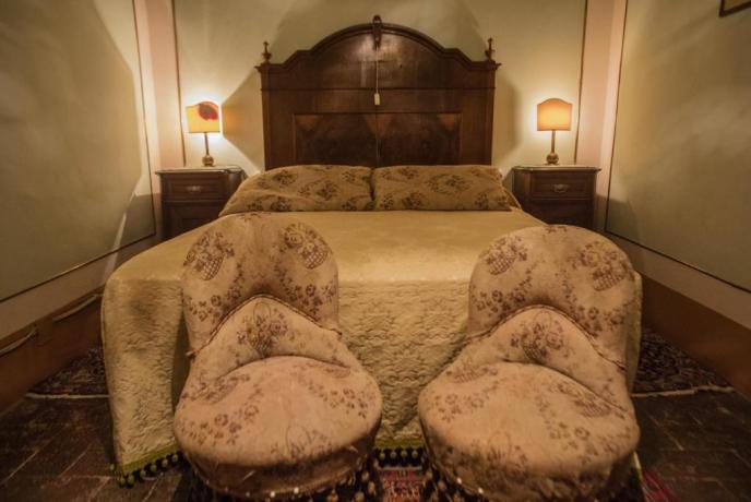 Camera da Letto romantica Villa vicino Arezzo