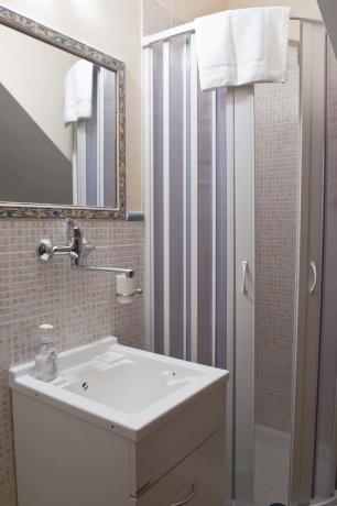 Bagno privato in camera matrimoniale Gaeta