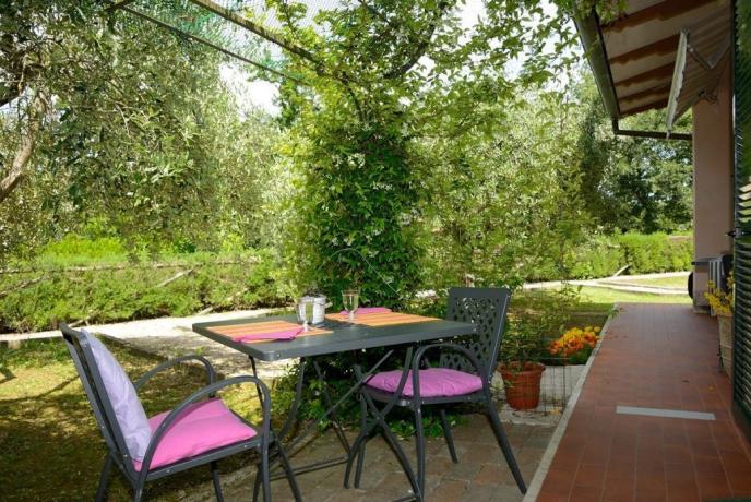 Appartamenti con giardino a Magione 