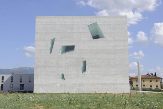 Produzione Vetri e Specchi in Umbria