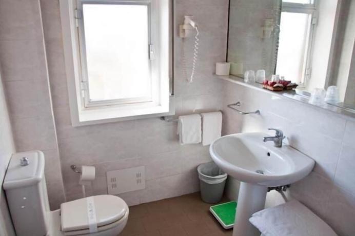 servizi privati camere Hotel 3stelle Catnia-Sicilia