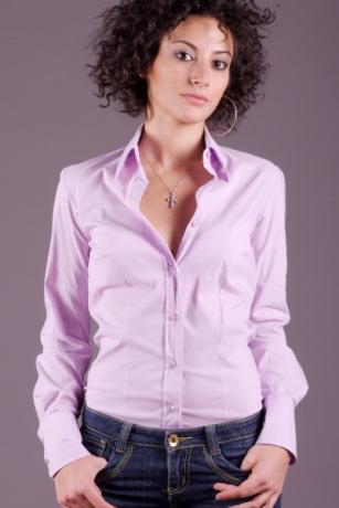 Camicia donna a body maniche lunghe modello slim