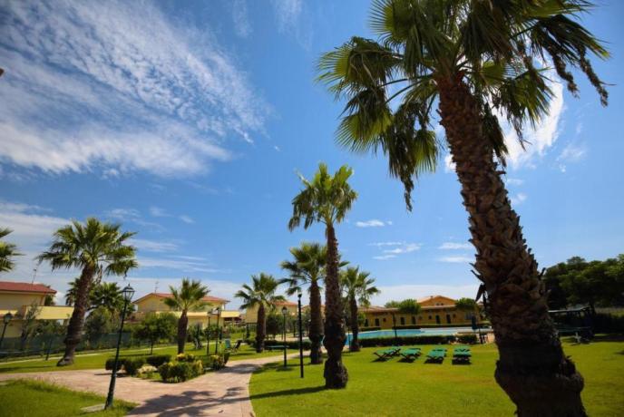 Villaggio calabria con ampi spazi verdi