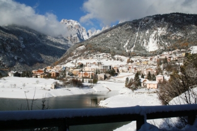 Summer or winter-holiday in Molveno