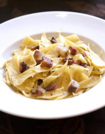 Primo piatto ristorante albergo all'Aquila