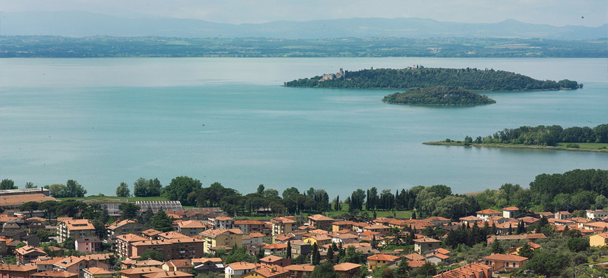Vista del Lago Trasimeno Umbria