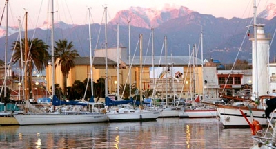Alberghi a Lido di Camaiore (Versilia)