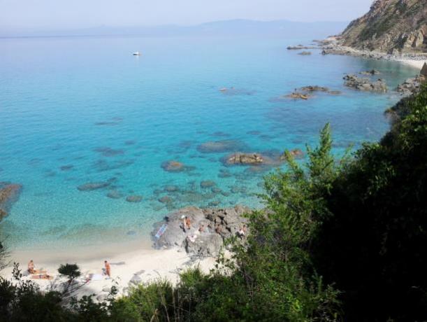 Agriturismo Contrada con vista mare,ristorante e piscina