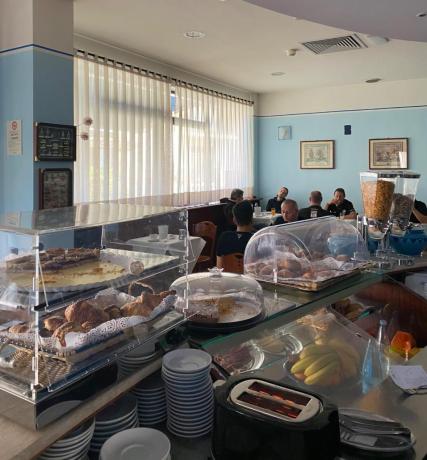 Colazioni: dolce, Salato, Frutta a buffet