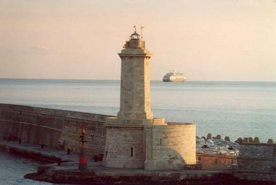 Alberghi di Lusso e B&B Conveniente a Livorno