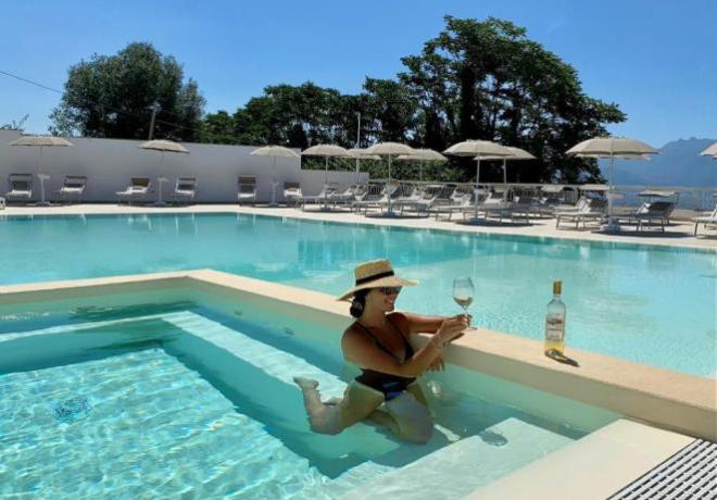 Piscina parco nazionale del Vesuvio