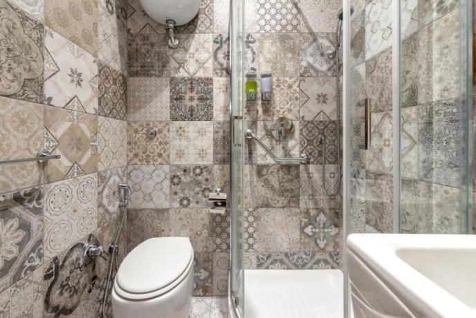 Bagno moderno con doccia B&B Roma 