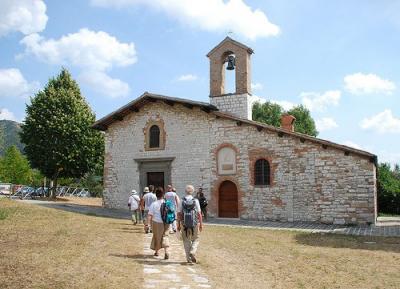 umbria-a-piedi-sentieri-escursioni-trekking-in-umbria