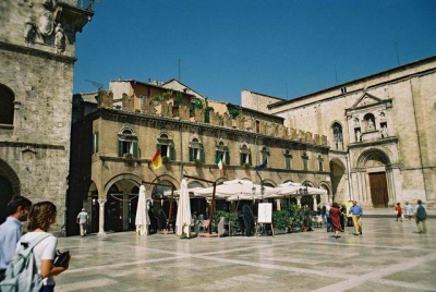 The city square  Piazza del Popolo  in Ascoli Piceno nelle Marche