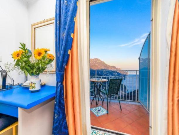 Balconcino Privato con Vista Panoramica sul mare