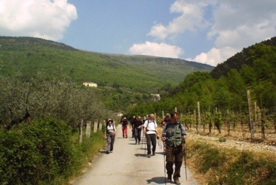 Pellegrinaggio a piedi, Santuari Francescani