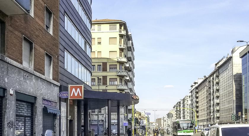 Stazione Metro Sondrio di Milano  