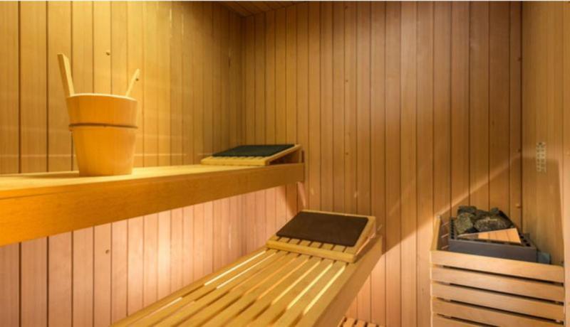 Sauna Finlandese in Chalet di Lusso a cortina 