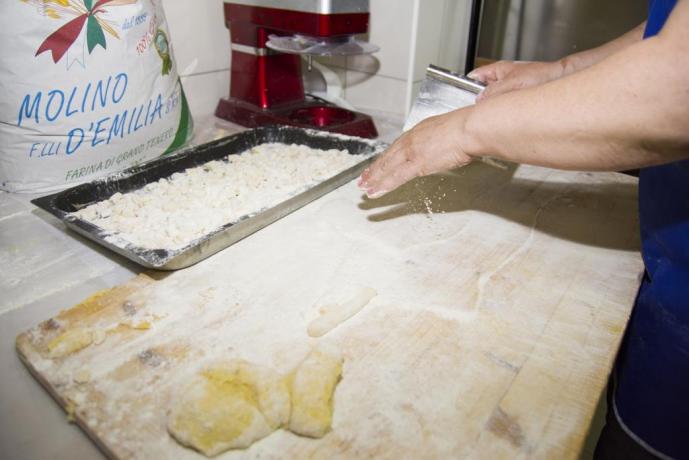 Agriturismo vicino Roma- pasta lavorata a mano 