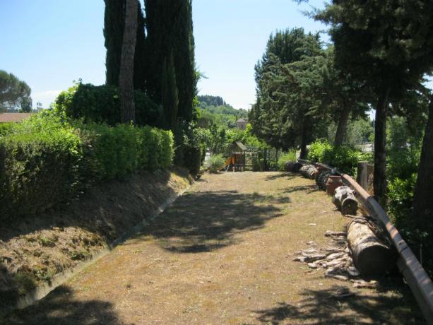 Giochi bambini giardino hotel Chiusi 