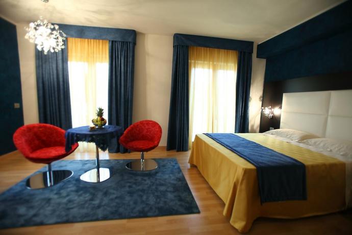 Suite Romantica ideale per coppie albergo a Diamante 