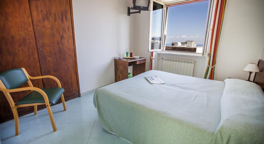 Camera Dus dell'Hotel Porto a Sant'Angelo