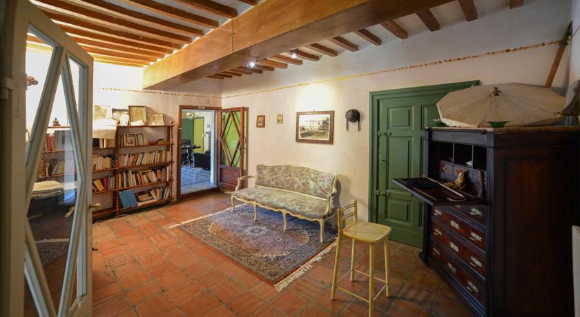 Area biblioteca per chi ama la lettura