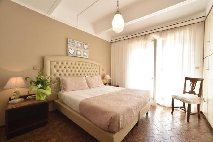 Camera-matrimoniale-hotel-3-stelle-in-liguria