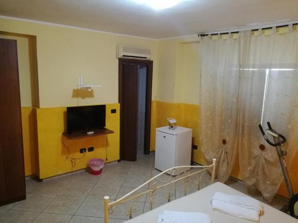 Camera con TV Garden Hotel a Capua