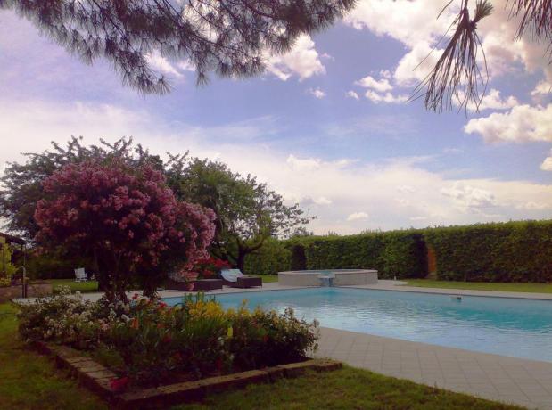Agriturismo a Mantova con piscina idromassaggio