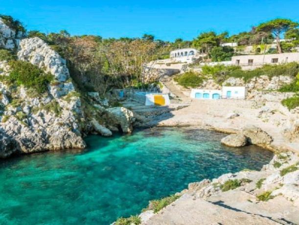 Meravigliosa insenatura di Cala dell'Acquaviva