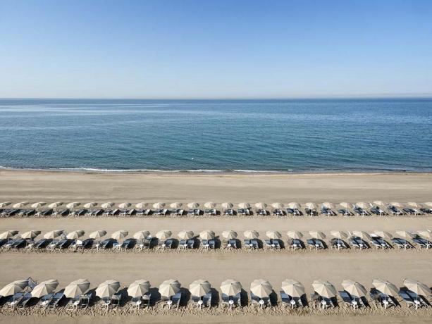 Hotel4stelle fronte mare con spiaggia privata Latina 