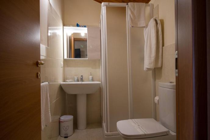 Villa a Trecastagni con bagno e asciugamani