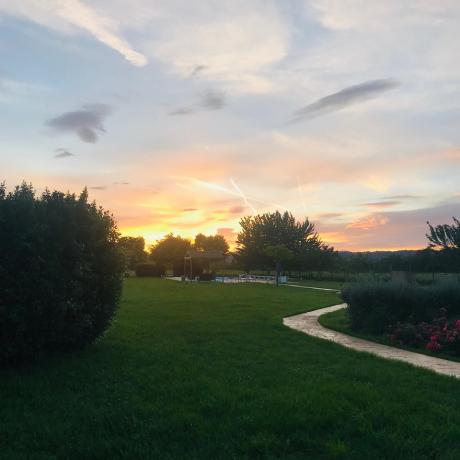Il tramonto dal nostro giardino
