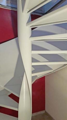 s100 architetto scale design toscana