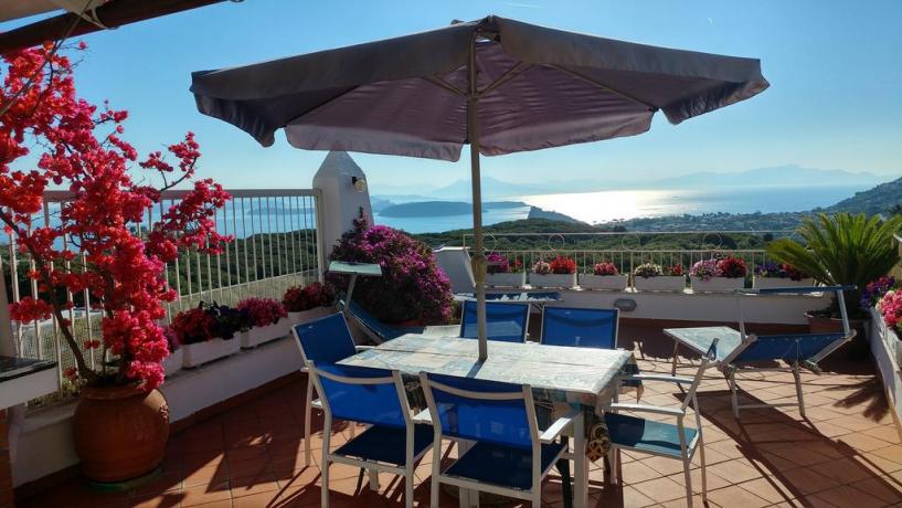 Terrazzo vista panoramica casa vacanze a Barano d'Ischia 