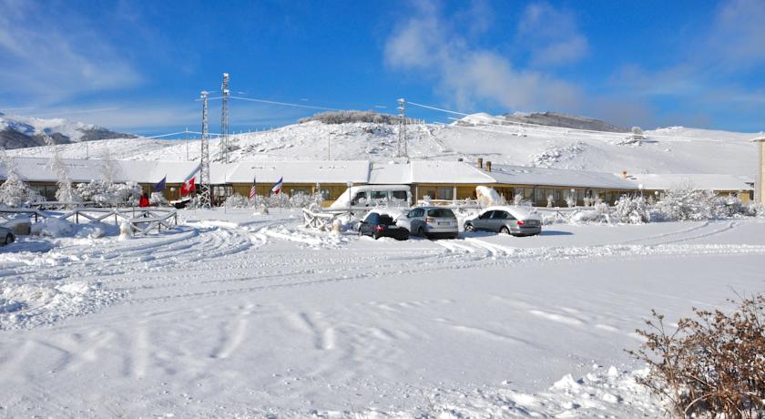 Vista della Struttura innevata  