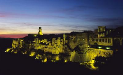 Pitigliano la Piccola Gerusalemme in Toscana