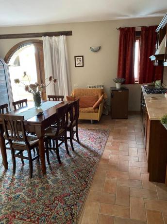 Grande Salone con Cucina per 10 persone