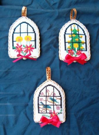 Decorazioni natalizie fatte a mano