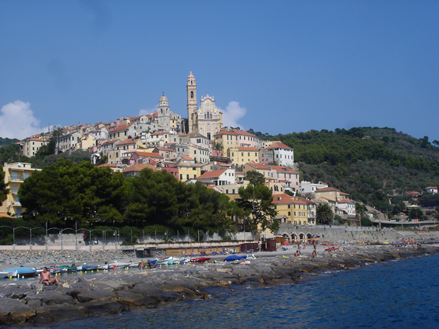 Hotel 3 stelle vicino Cervo 