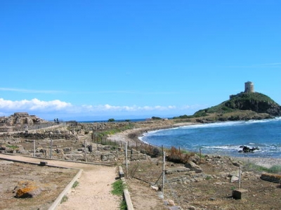 visit the archaeological site of Nora