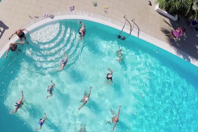 Acquagym in piscina a Peschici