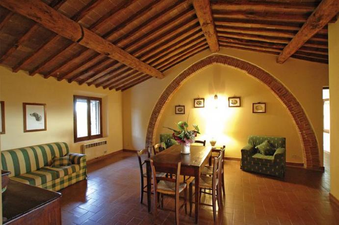 Ampio soggiorno + divano letto Casa Vacanze Siena 