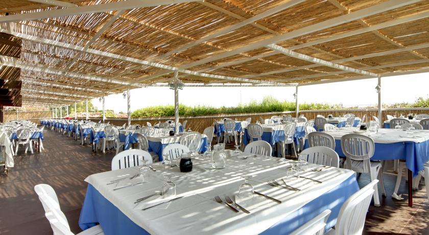 sala ristorante con cucina tipica